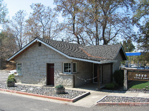 johnnie_jones_roofing010002.jpg